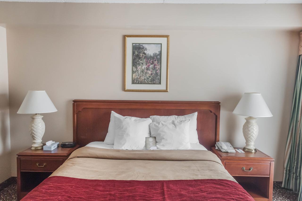 Comfort Inn Meadowvale Mississauga Kültér fotó
