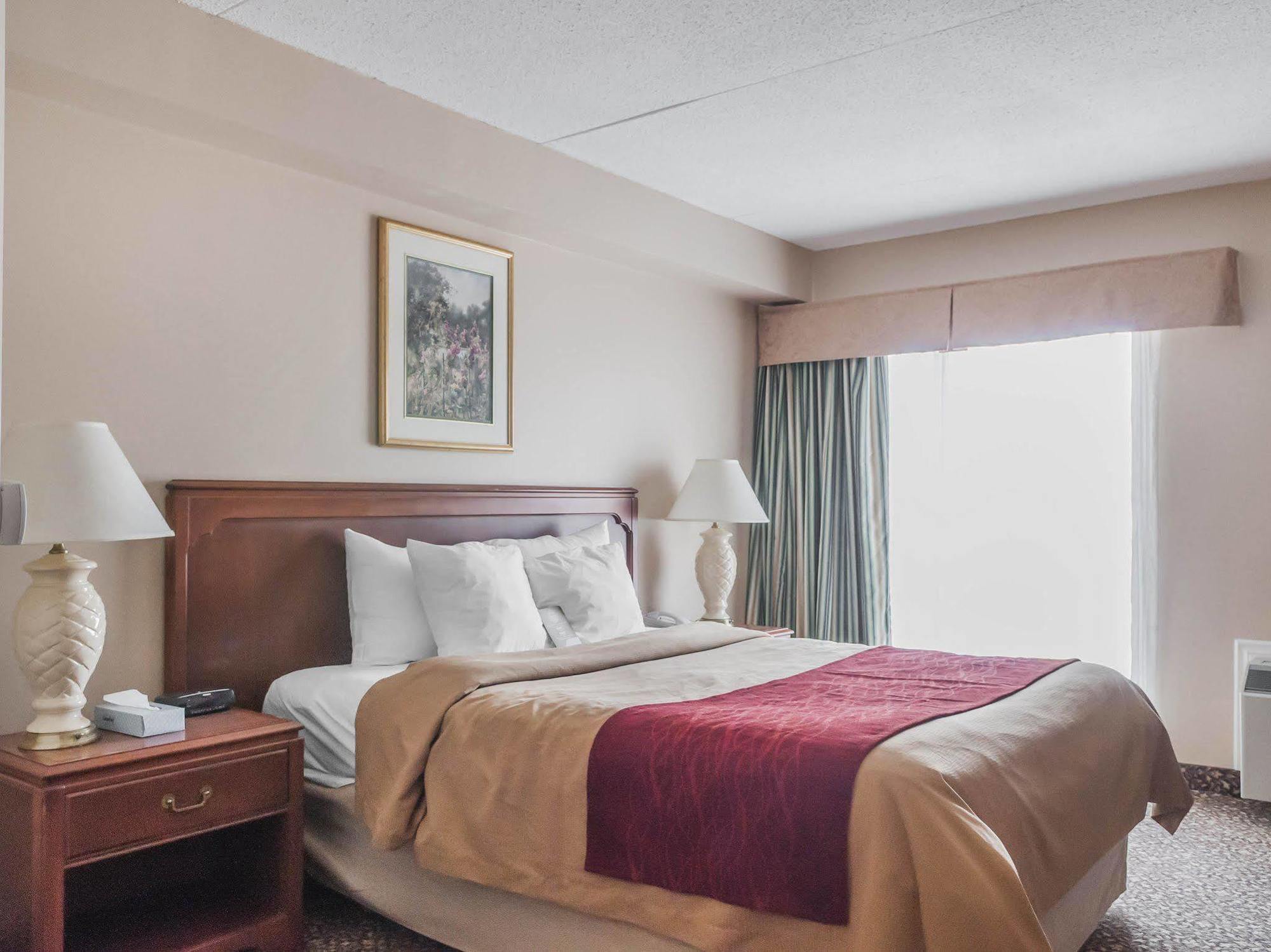 Comfort Inn Meadowvale Mississauga Kültér fotó