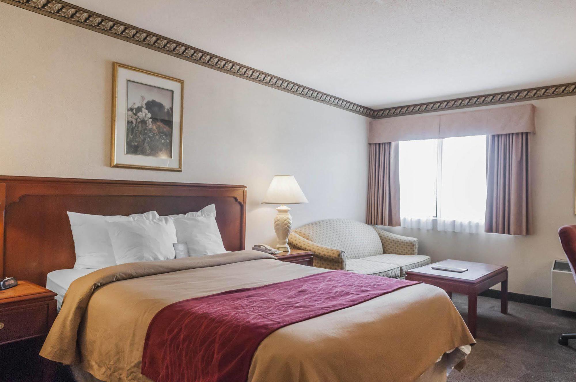 Comfort Inn Meadowvale Mississauga Kültér fotó